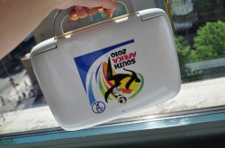 Развернуть до полного размера HP Mini 100e Education Edition сложений с ручкой