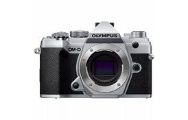 Цифровий фотоапарат OLYMPUS E-M5 mark III Body silver (V207090SE000) - Фото