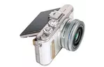 Цифровой фотоаппарат OLYMPUS E-PL8 14-42 mm Pancake Zoom Kit white/silver (V205082WE000)