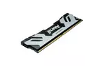 Модуль памяти для компьютера DDR5 16GB 8000 MHz Renegade Silver XMP Kingston Fury (ex. HyperX) (KF580C38RS-16)