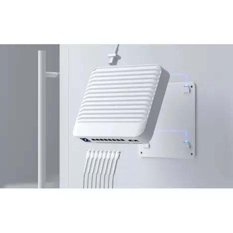 Коммутатор сетевой Ubiquiti USW-PRO-8-POE - Фото 1