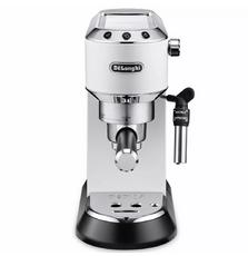 Кофеварка DeLonghi EC685W