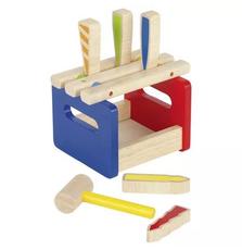 Развивающая игра goki Скамейка с молоточком (58562G)