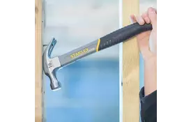 Молоток  450г с загнутым Гвоздодер Stanley ом и рукояткой из стекловолокна - Фото