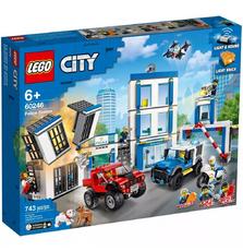 Конструктор LEGO City Police Полицейский участок 743 детали (60246)
