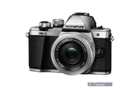 Цифровий фотоапарат OLYMPUS E-M10 mark II Pancake Zoom 14-42 Kit silver/silver (V207052SE000) - Фото