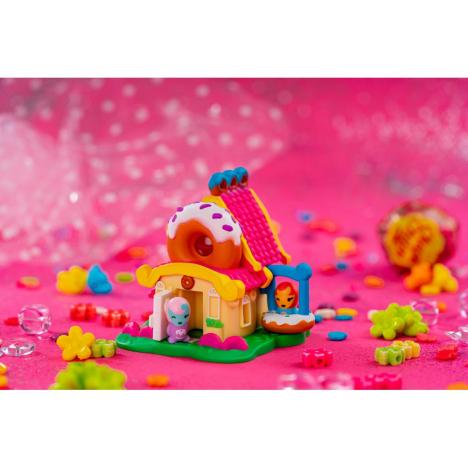 Фигурка Jazwares Nanables Small House Городок сладостей Столовая ''Пончик'' (NNB0011) - Фото 7