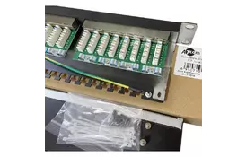 Патч-панель 19